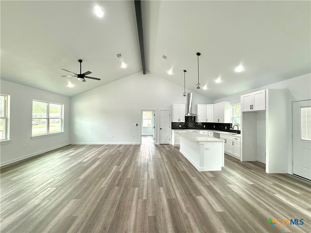 501 Walnut St