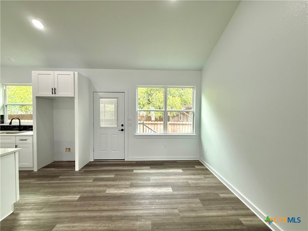 501 Walnut St