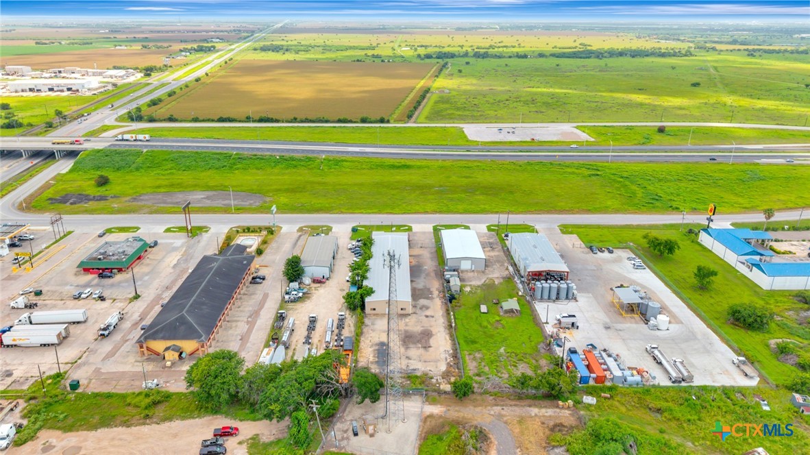3305 US Highway 59