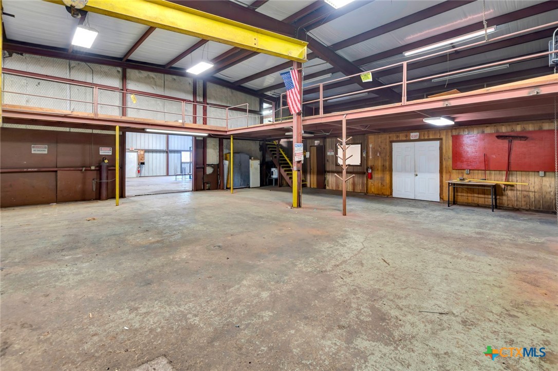 3305 US Highway 59