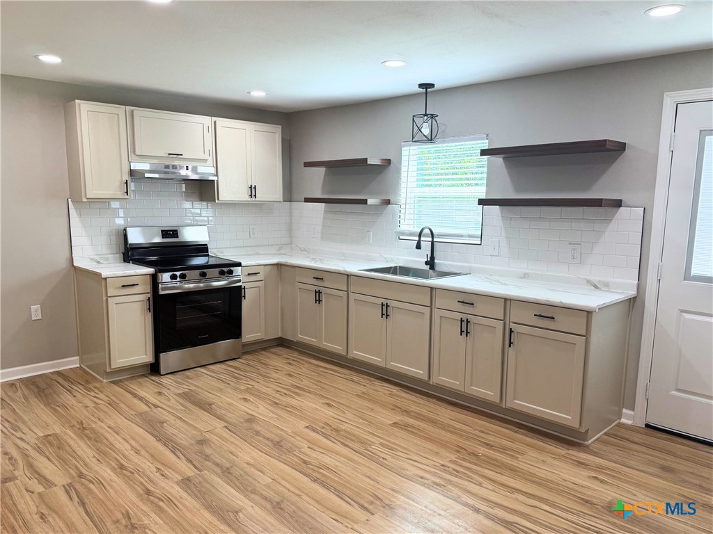1108 Harvey Lane