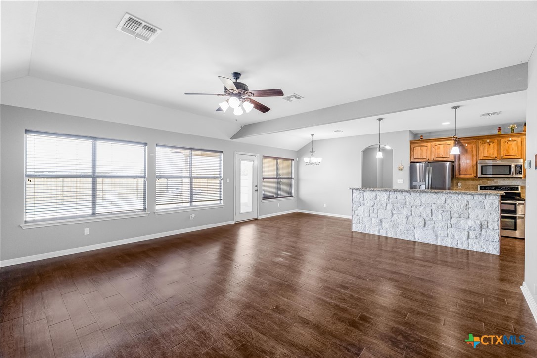 111 San Polo Court