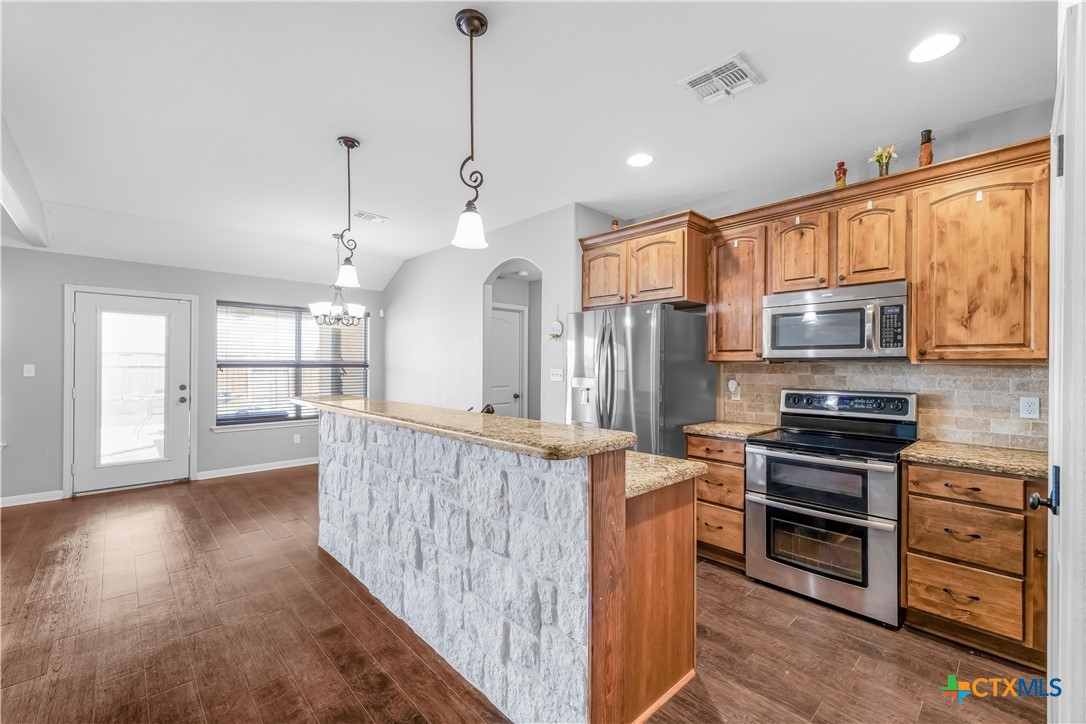 111 San Polo Court