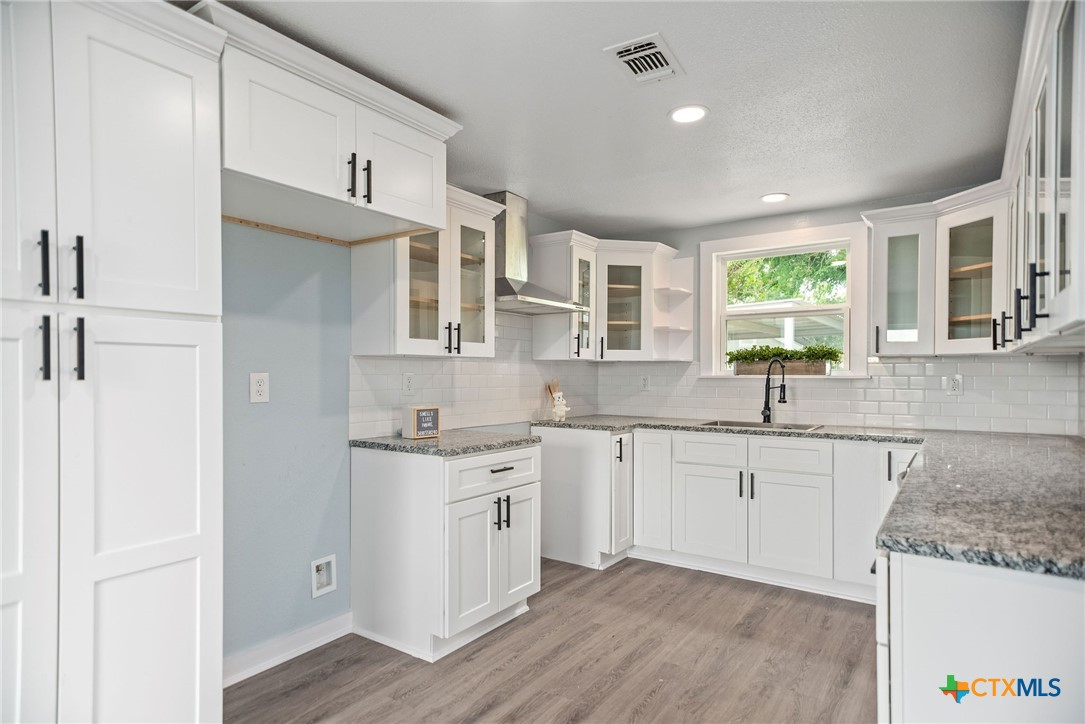218 Lasalle Road
