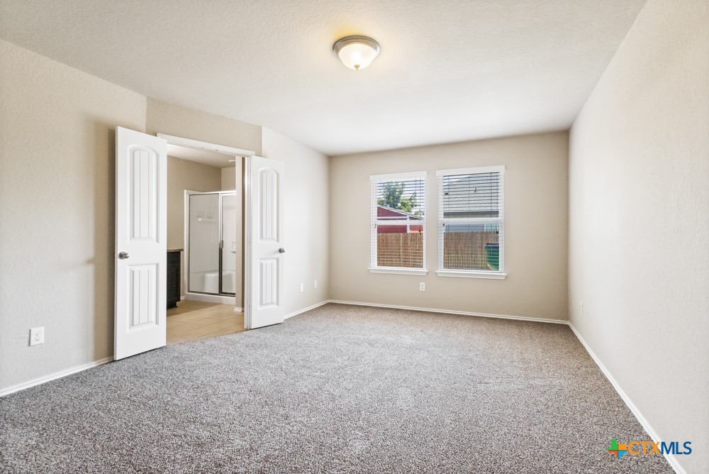 1533 Redbridge Drive