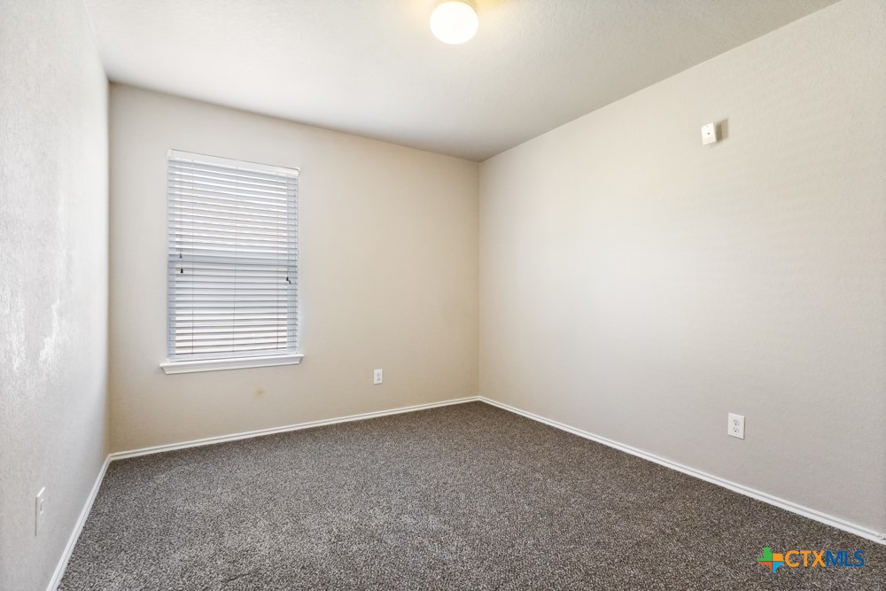 1533 Redbridge Drive