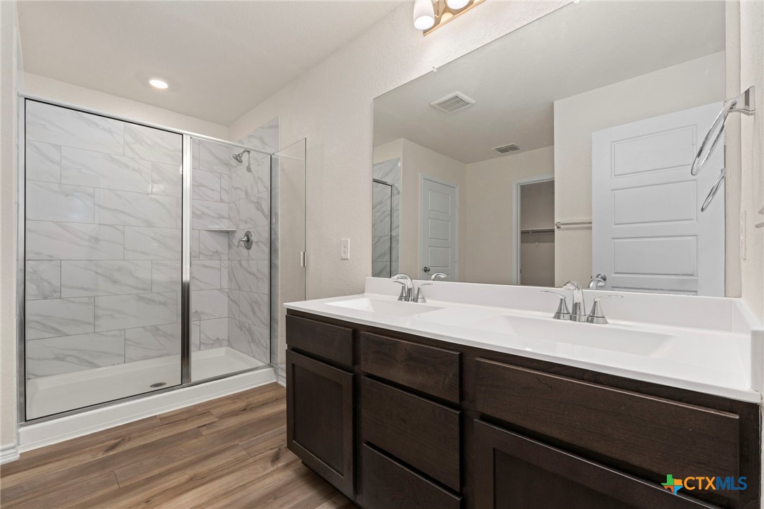 5012 Arrow Vista