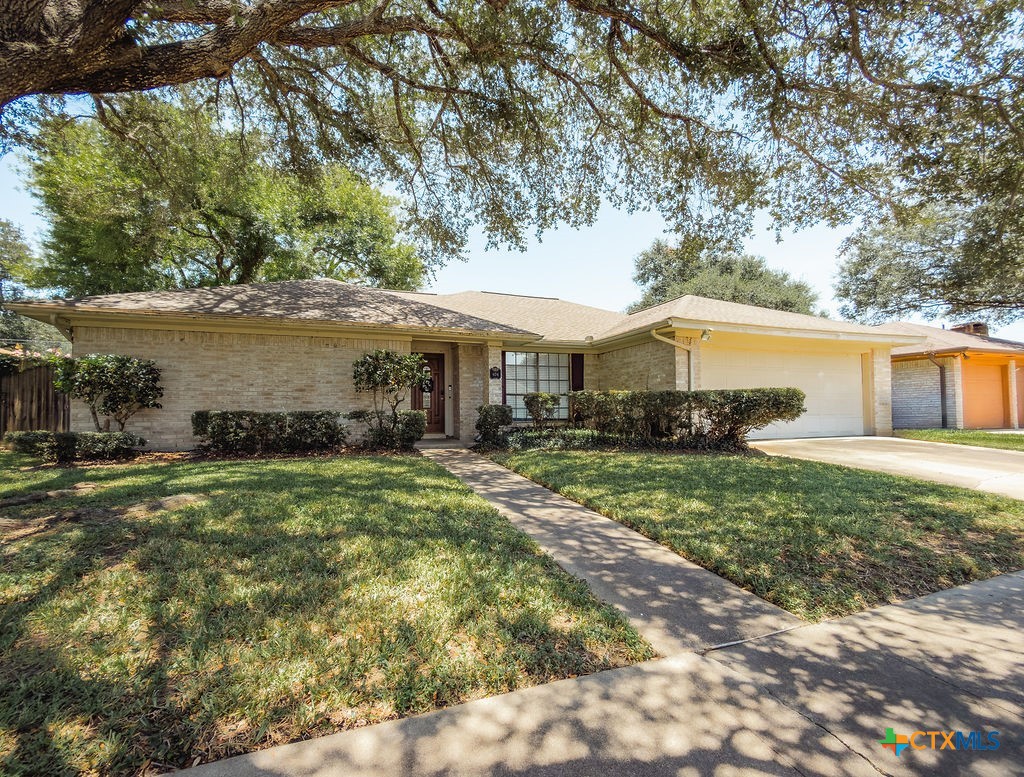 404 Alamogordo Drive