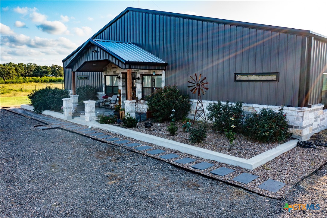206 Deer Trail Lane