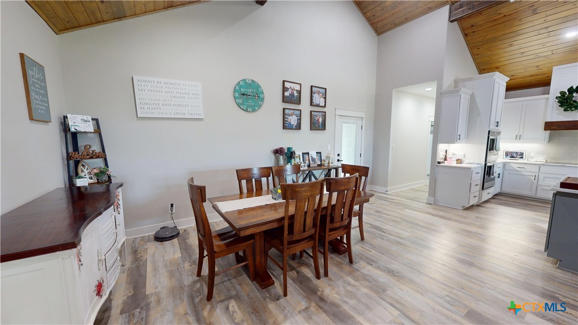 206 Deer Trail Lane