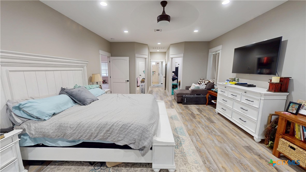 206 Deer Trail Lane