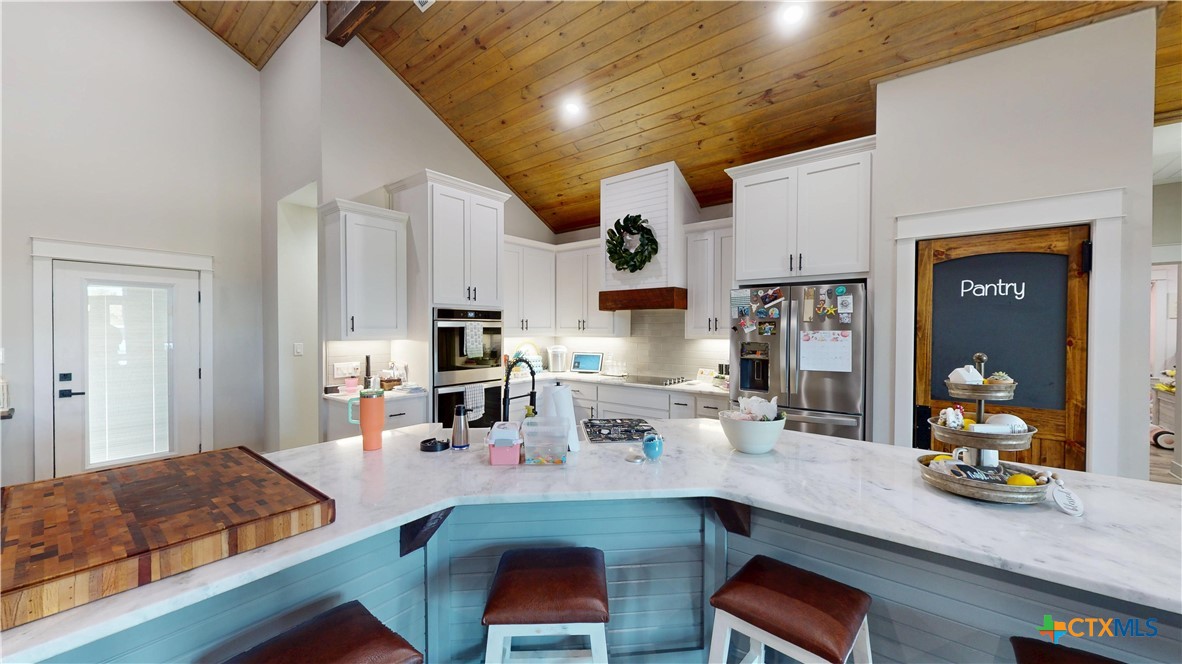 206 Deer Trail Lane