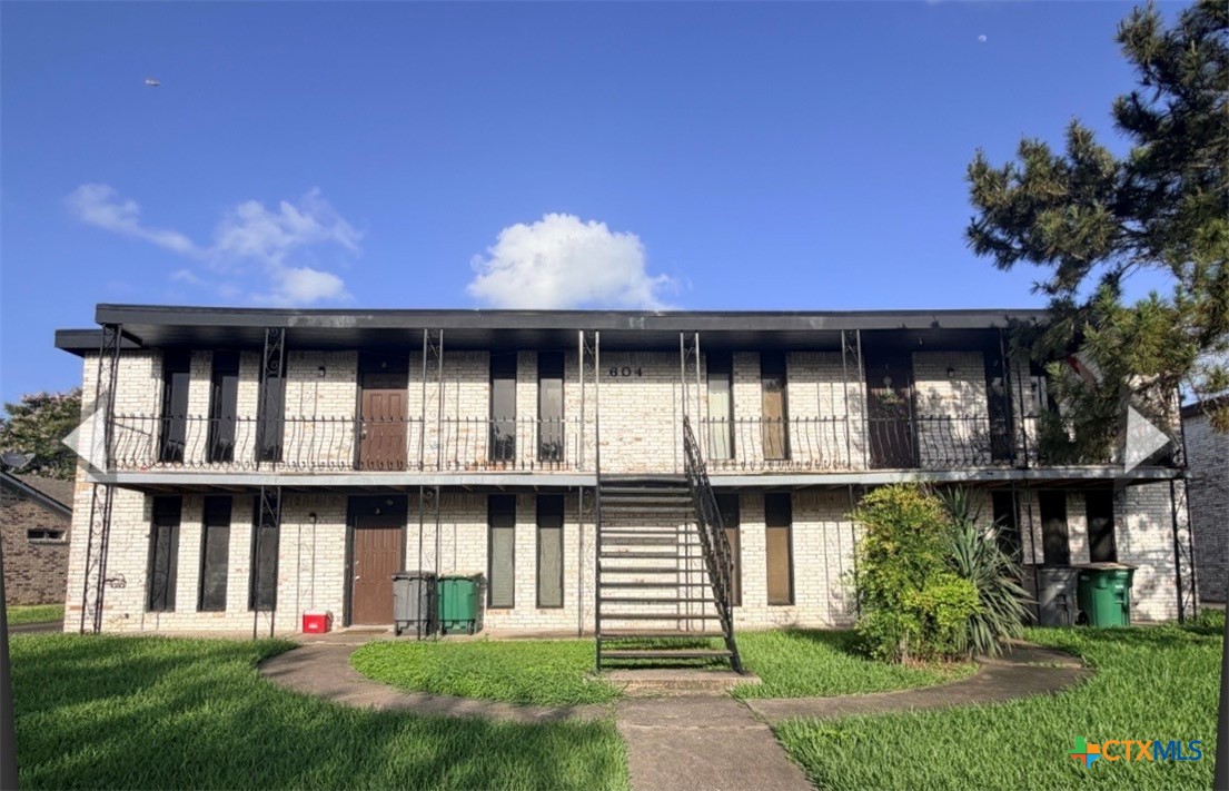 604 Sherwood Drive D