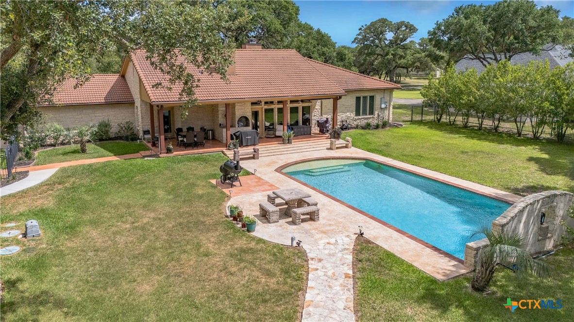 166 Post Oak Bend