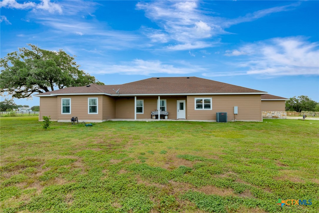 1207 Friar Rd