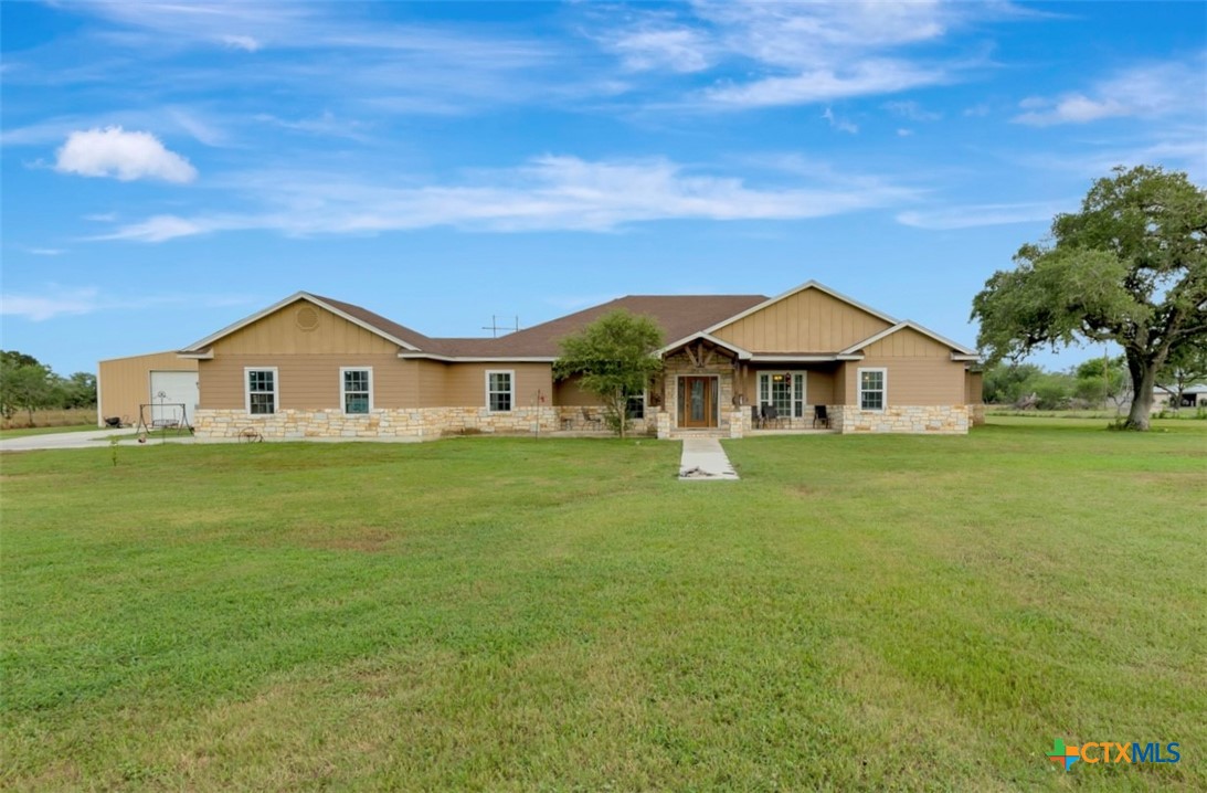 1207 Friar Rd