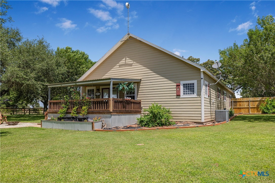 3393 E State Hwy 111