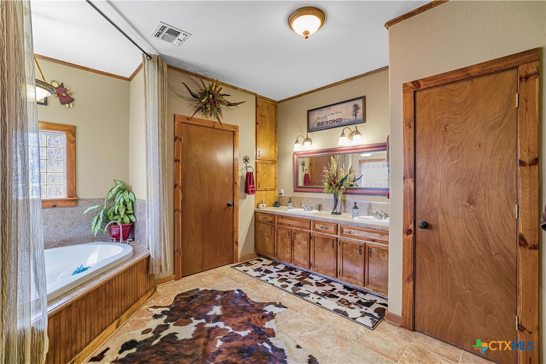 3393 E State Hwy 111