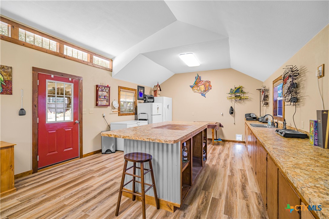 3393 E State Hwy 111