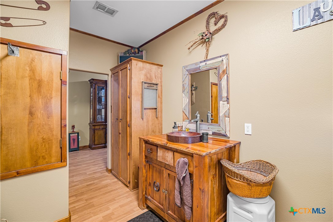 3393 E State Hwy 111