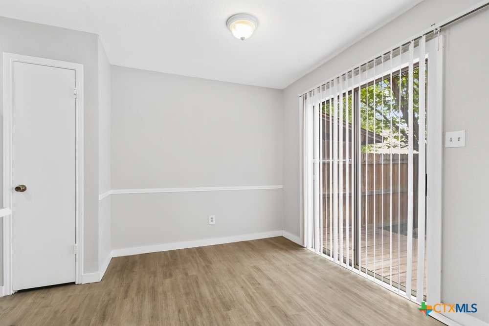 6710 Windsor Hollow