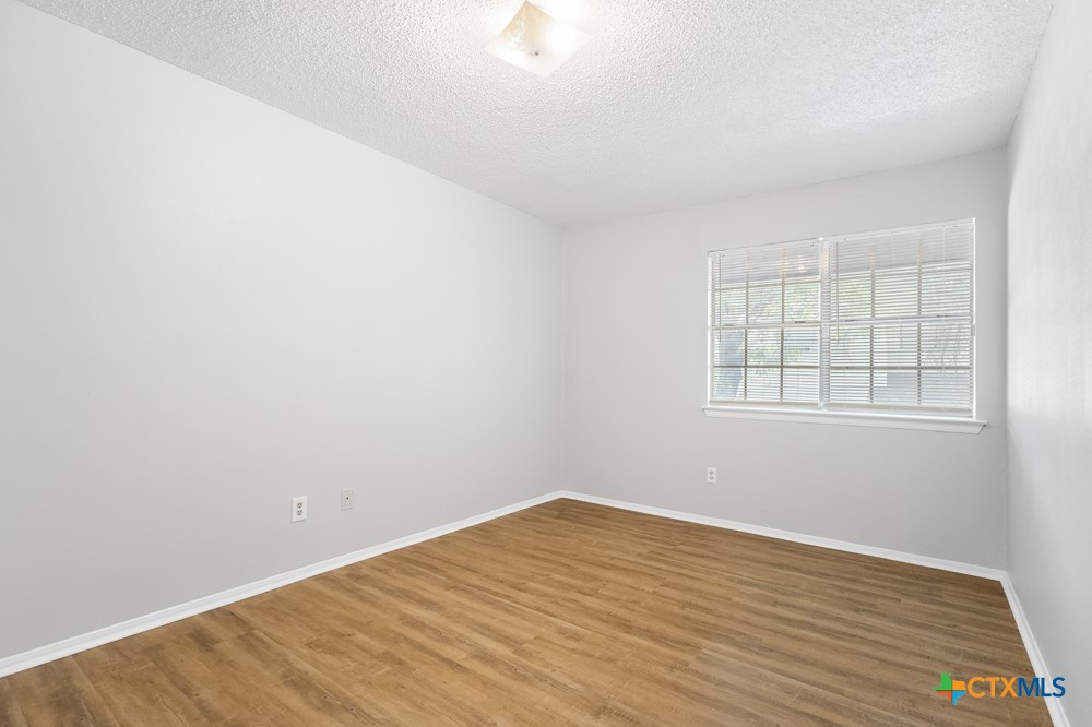 6714 Windsor Hollow