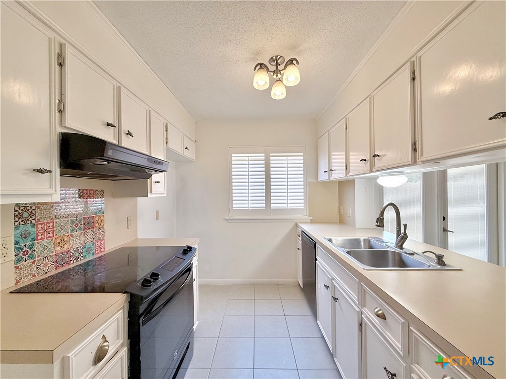 113 Rattan Drive
