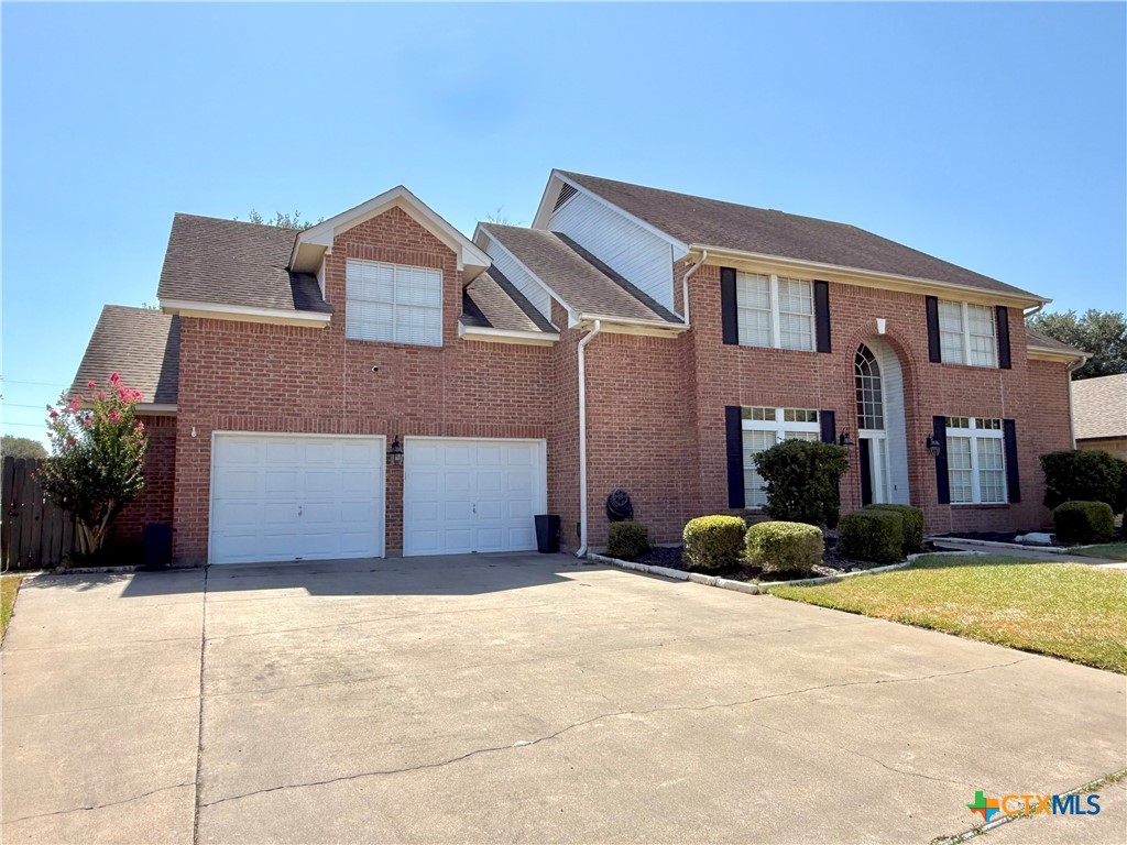 311 Charleston Drive