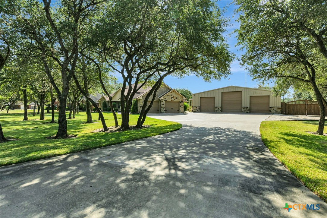 249 Post Oak Bend