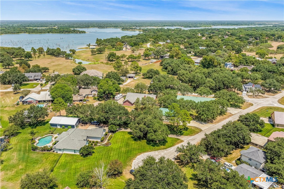 126 Lakeview Drive