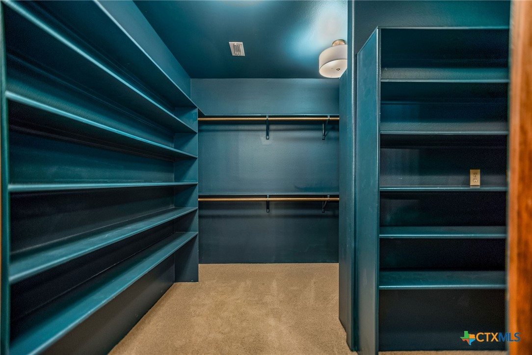 6903 FM 236