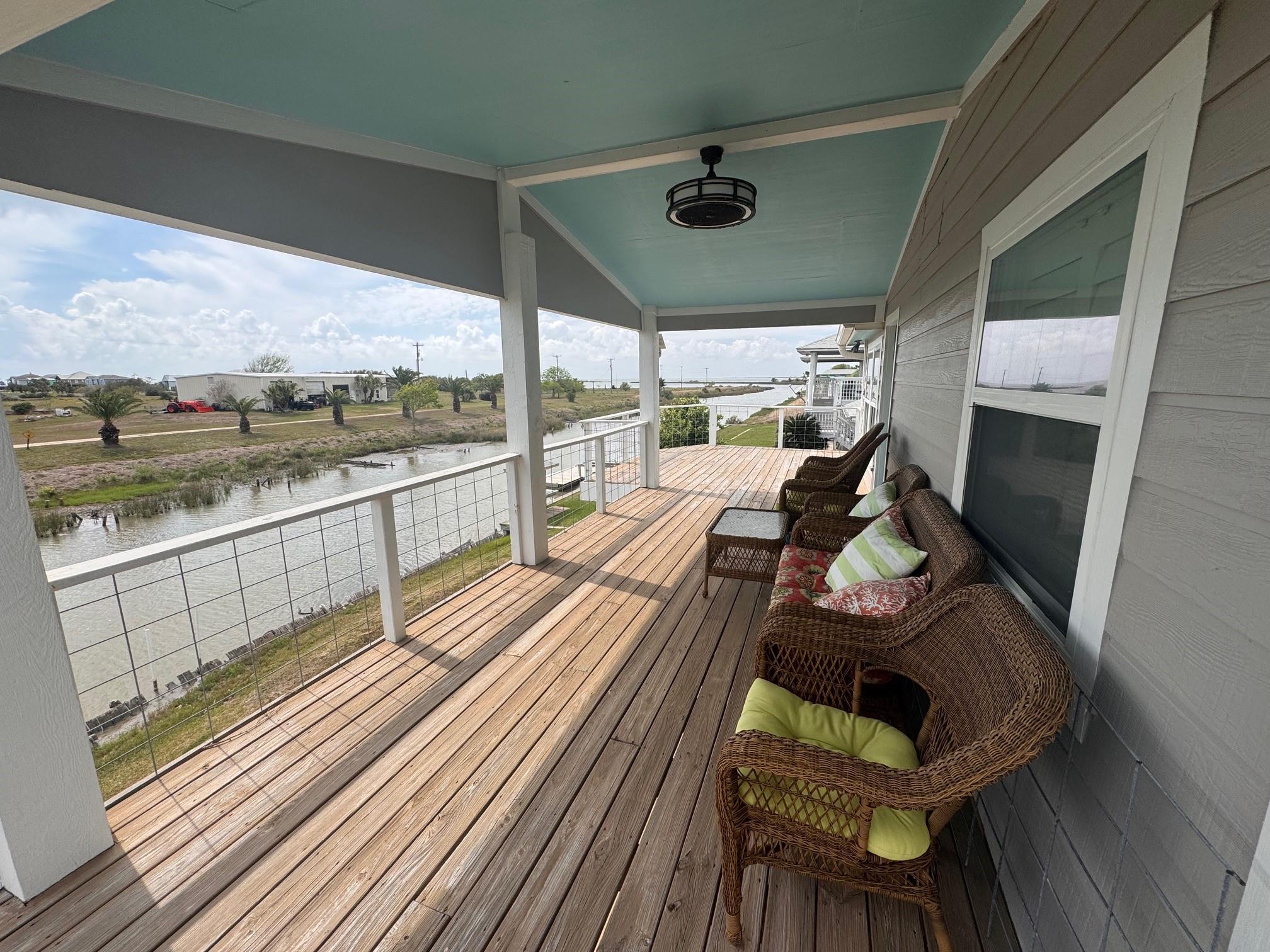 103 S T Head Drive