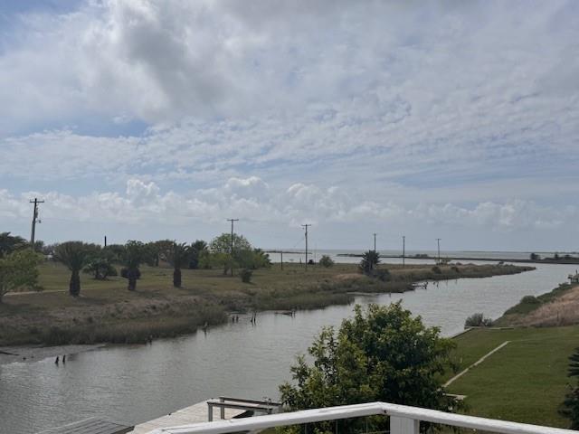 103 S T Head Drive