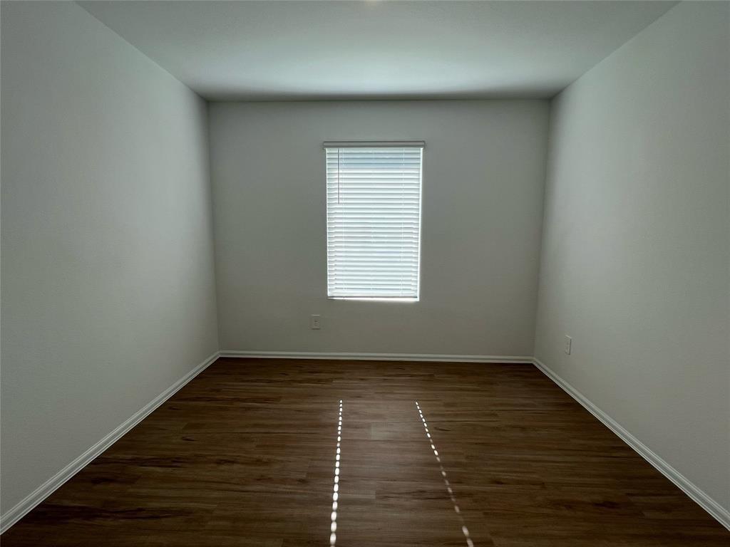 8002 Driver Lane
