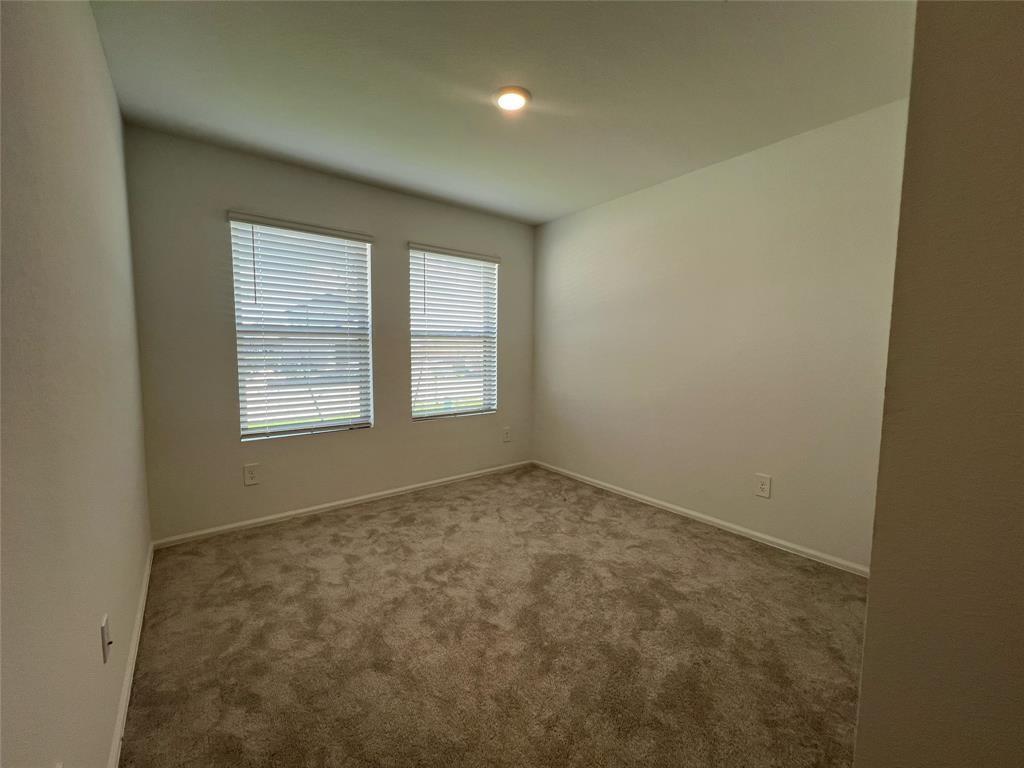 8002 Driver Lane