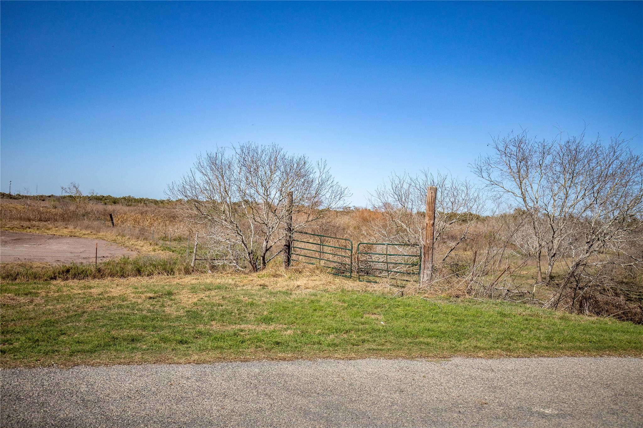 6498 N Hwy 35