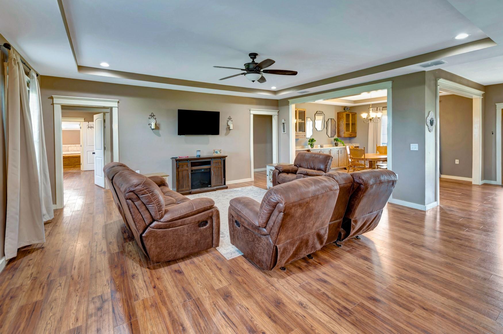 1207 Friar Road