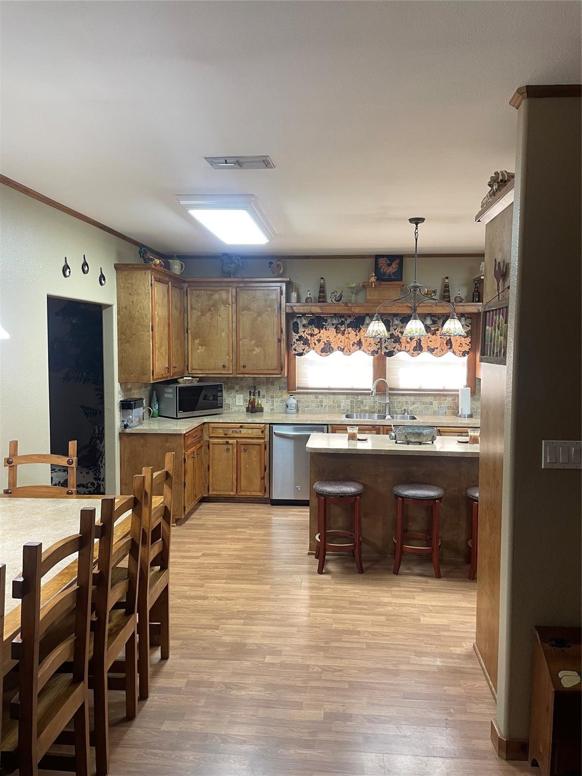 3393 State Highway 111 E