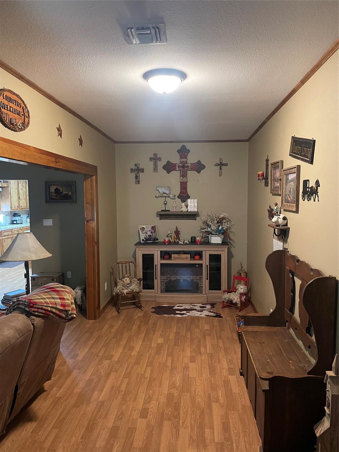 3393 State Highway 111 E