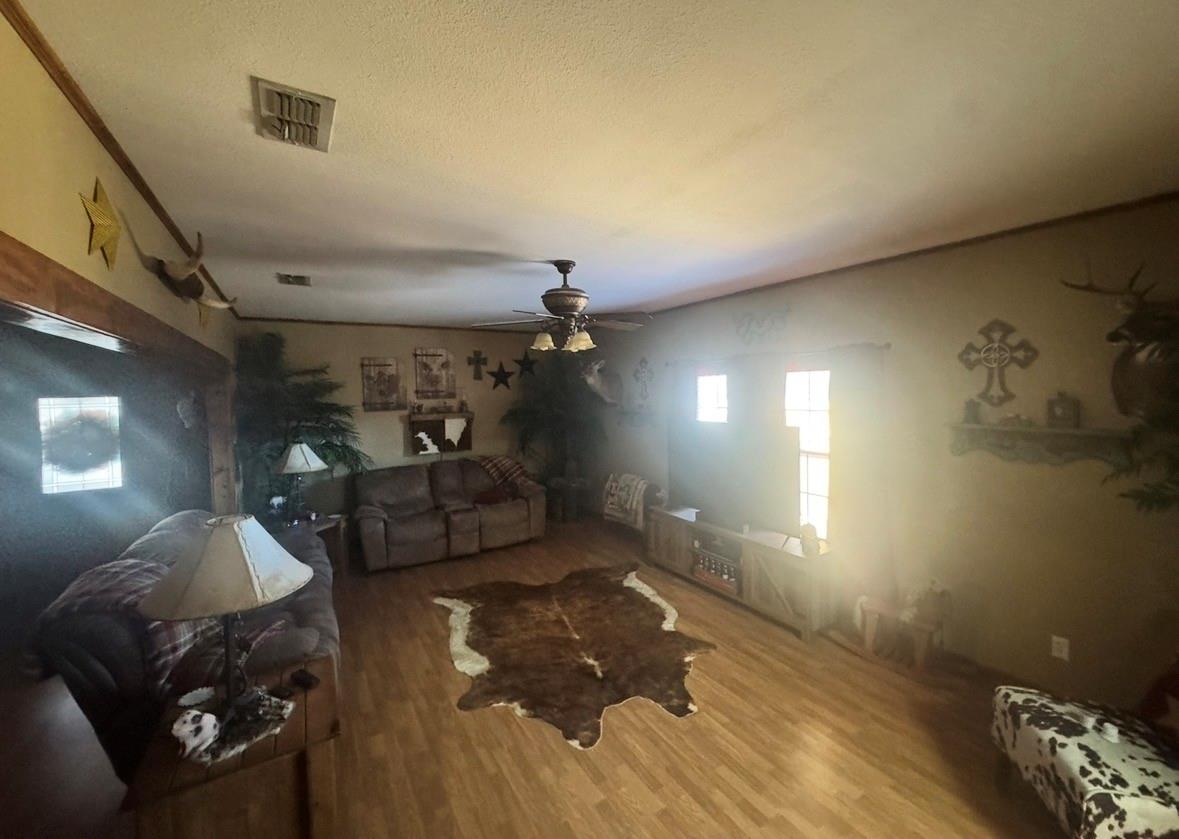 3393 State Highway 111 E