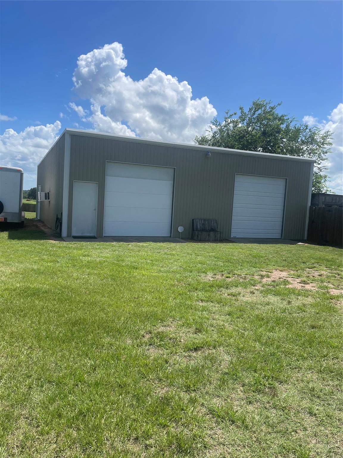 3393 State Highway 111 E