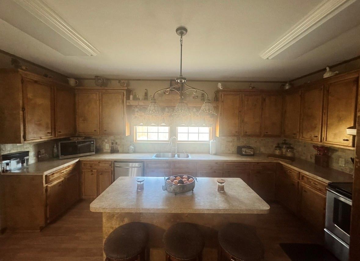 3393 State Highway 111 E