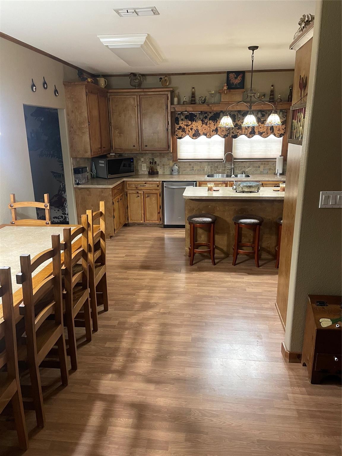 3393 State Highway 111 E