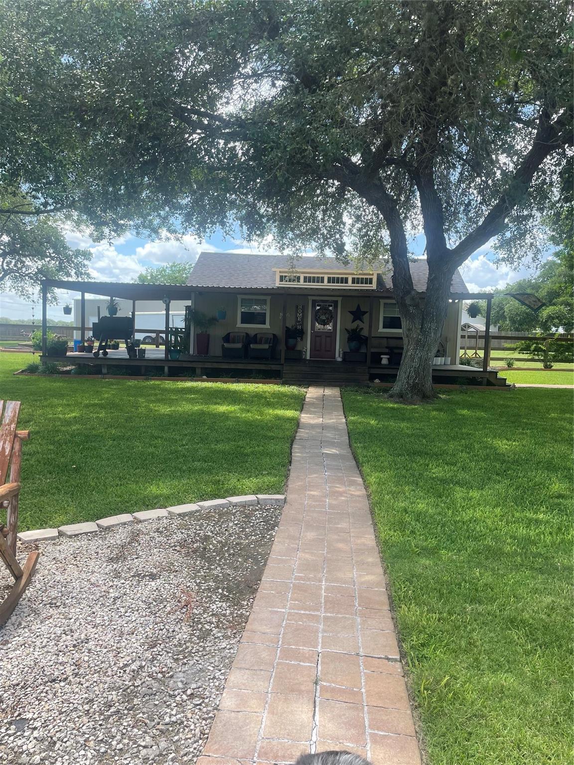 3393 State Highway 111 E