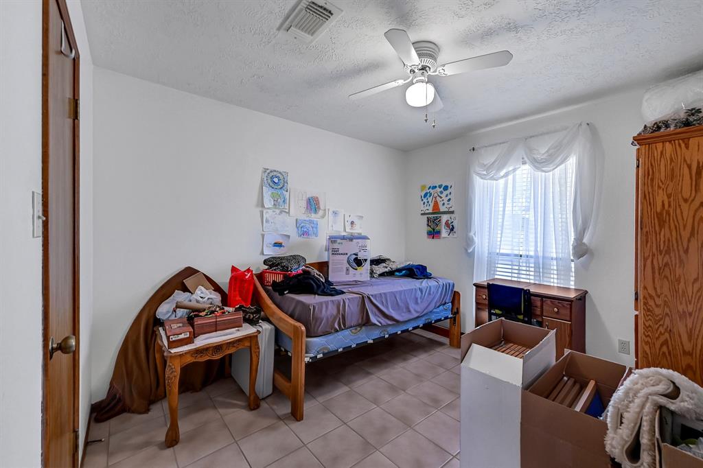 20003 Bauer Hockley Road