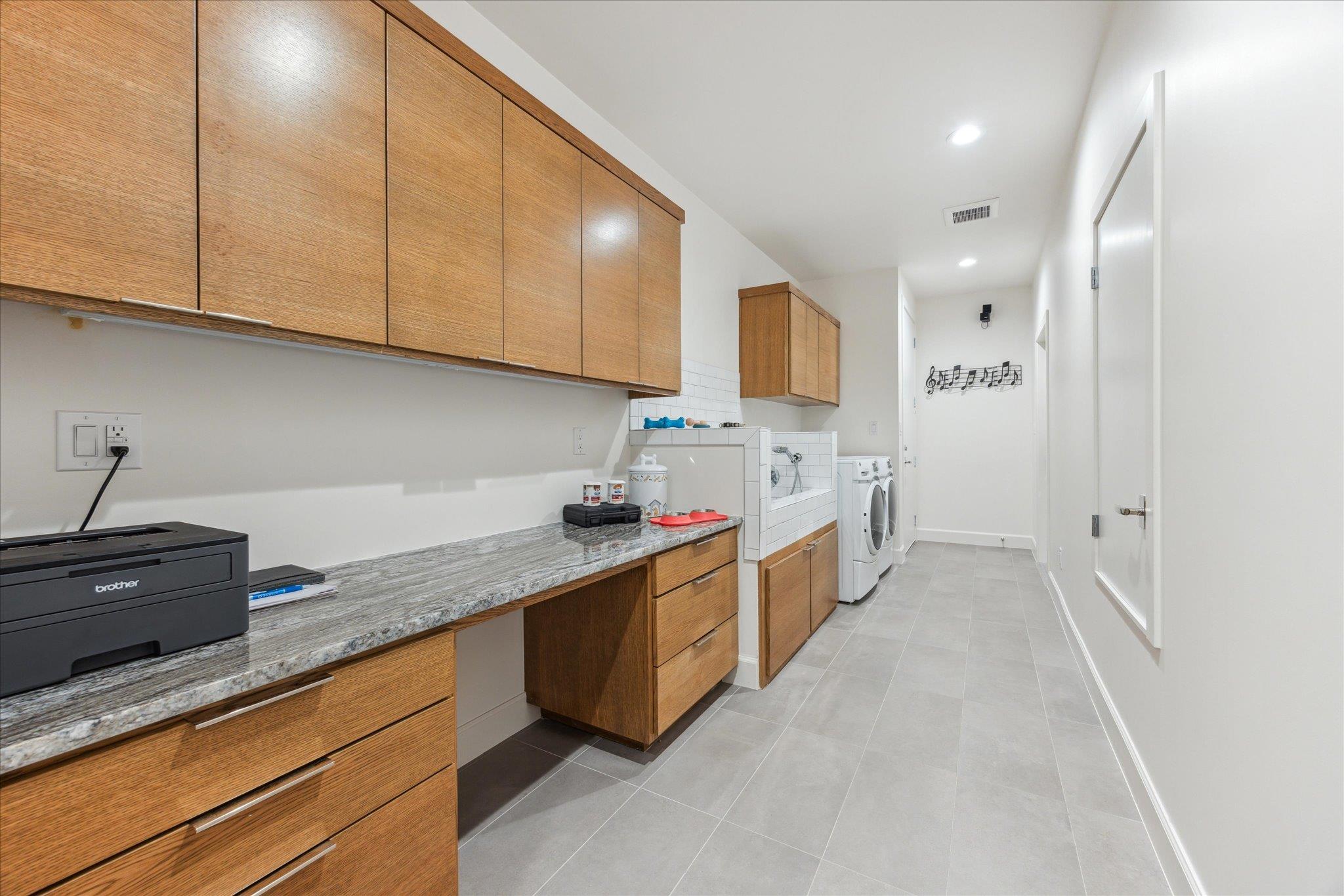 405 Spicewood Trails DR