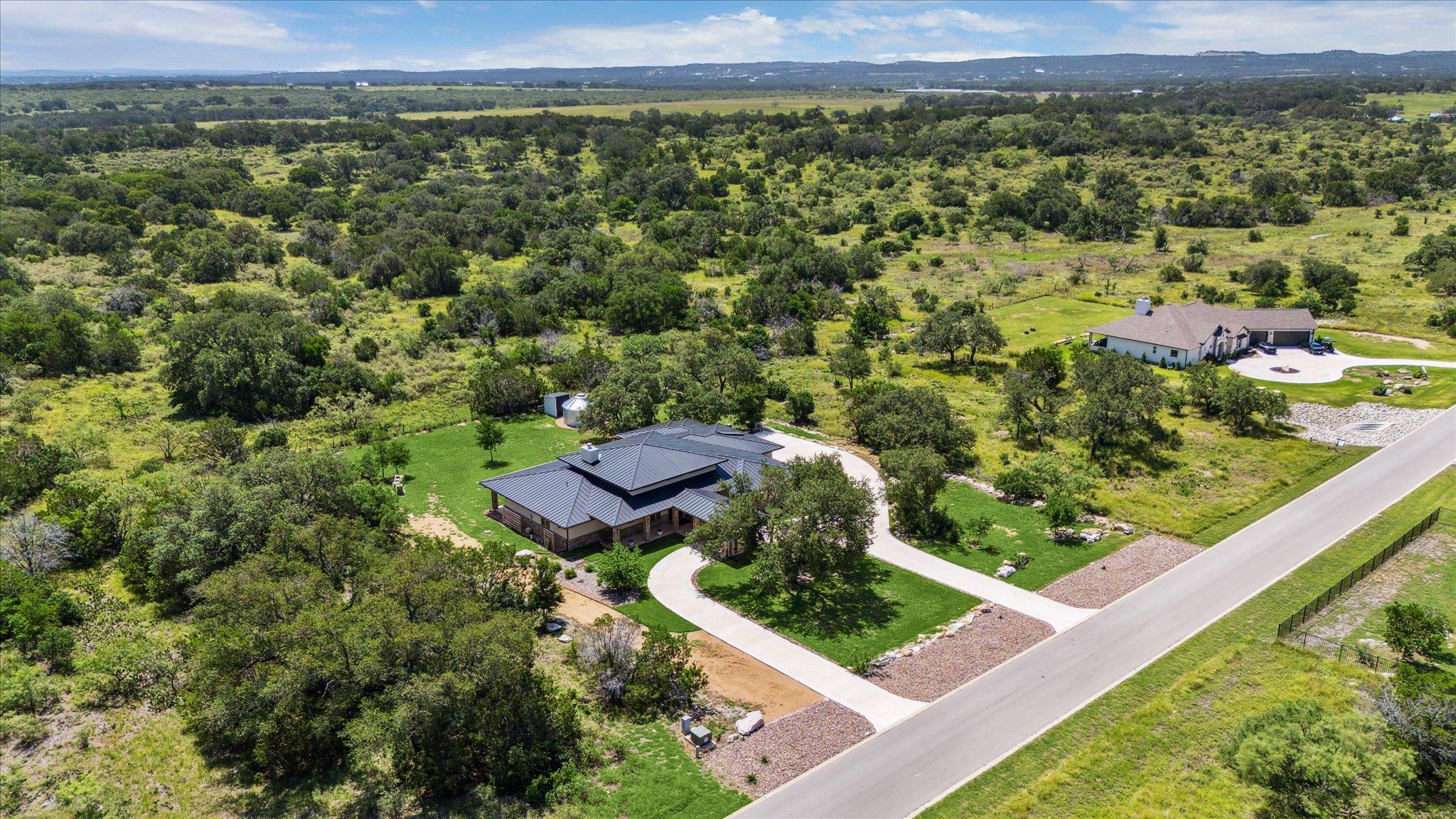 405 Spicewood Trails DR