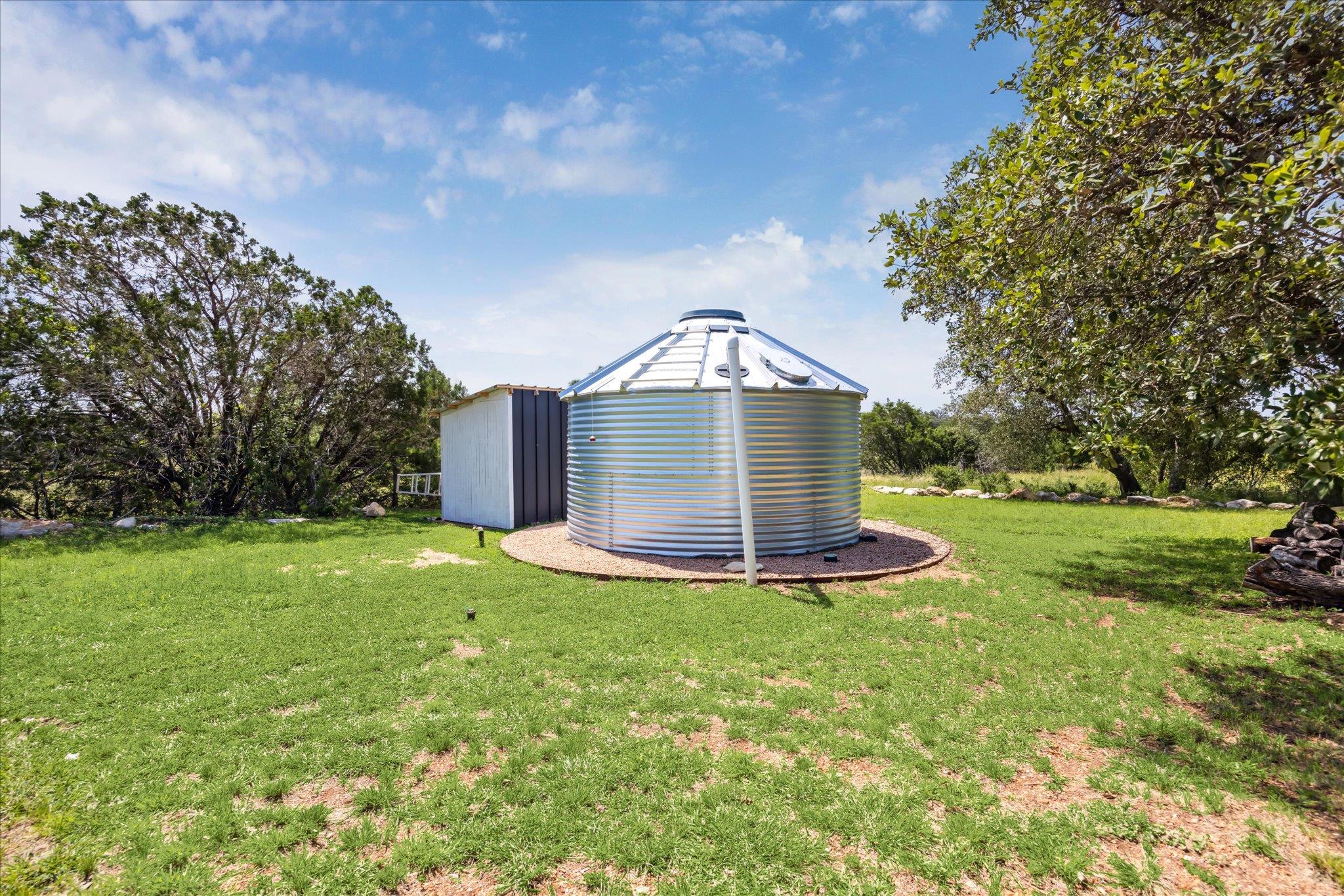 405 Spicewood Trails DR