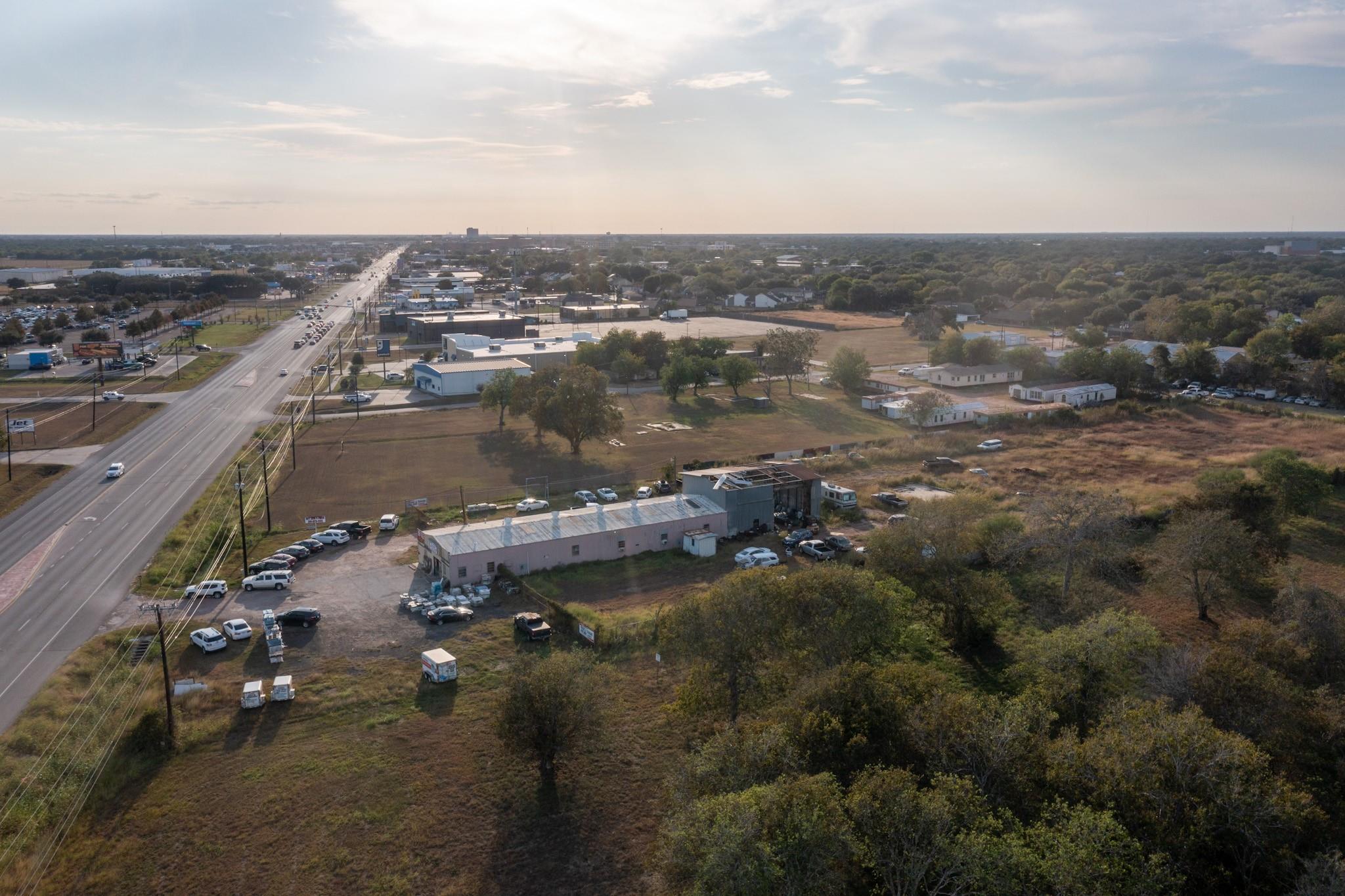 4406 Houston Highway