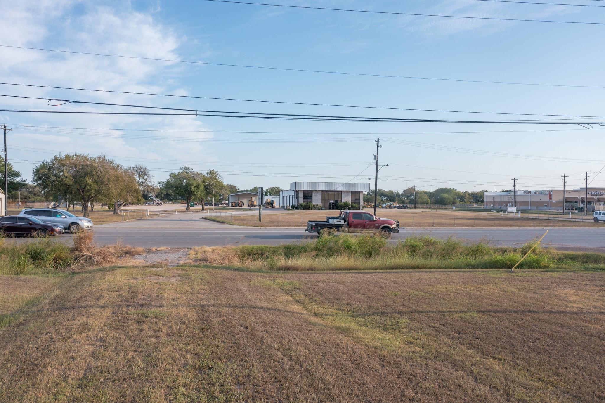 4406 Houston Highway